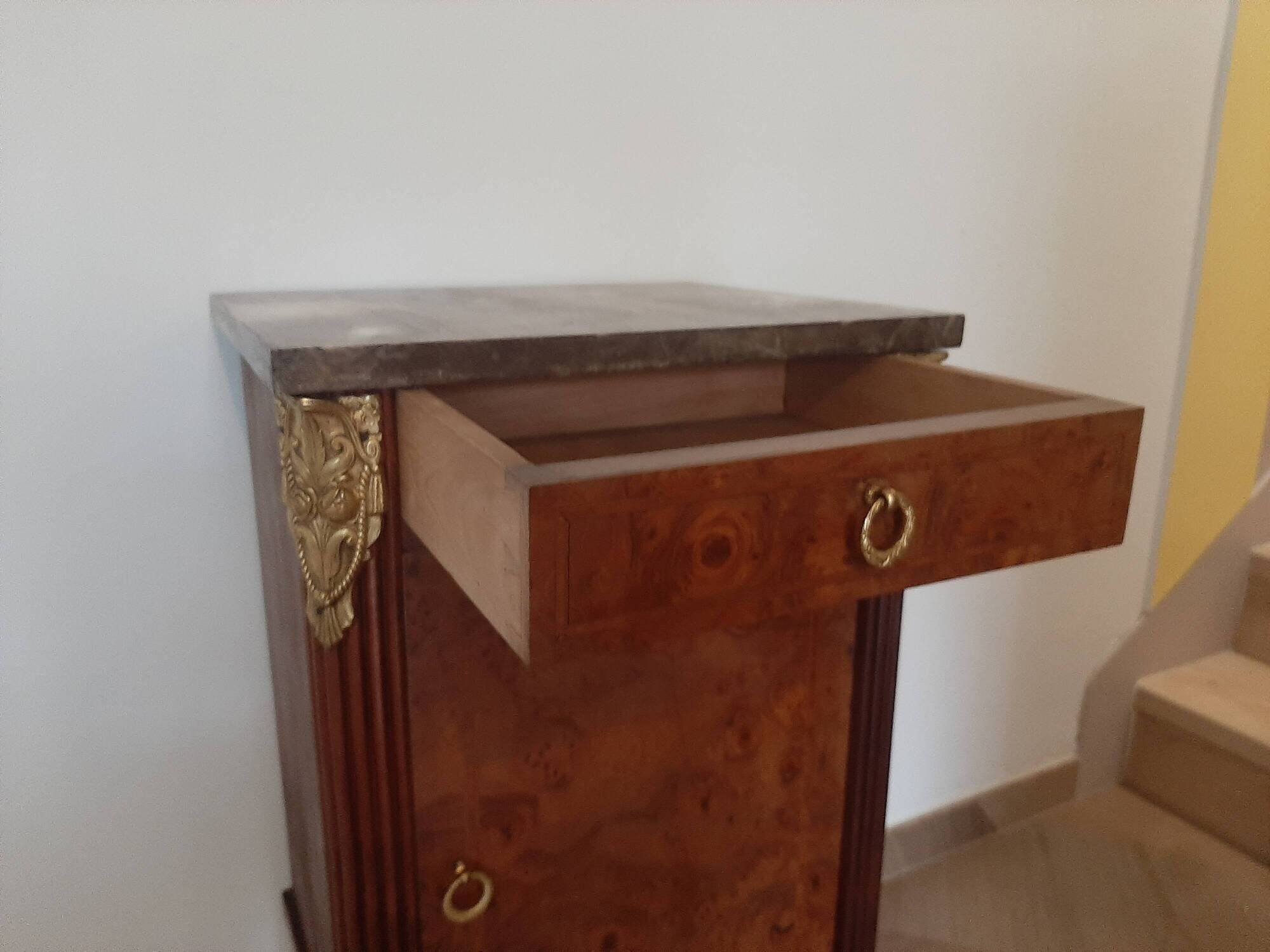 pretty Louis XVI Style bedside cabinet - 1 drawer - 1 Elm Burl marble tray door