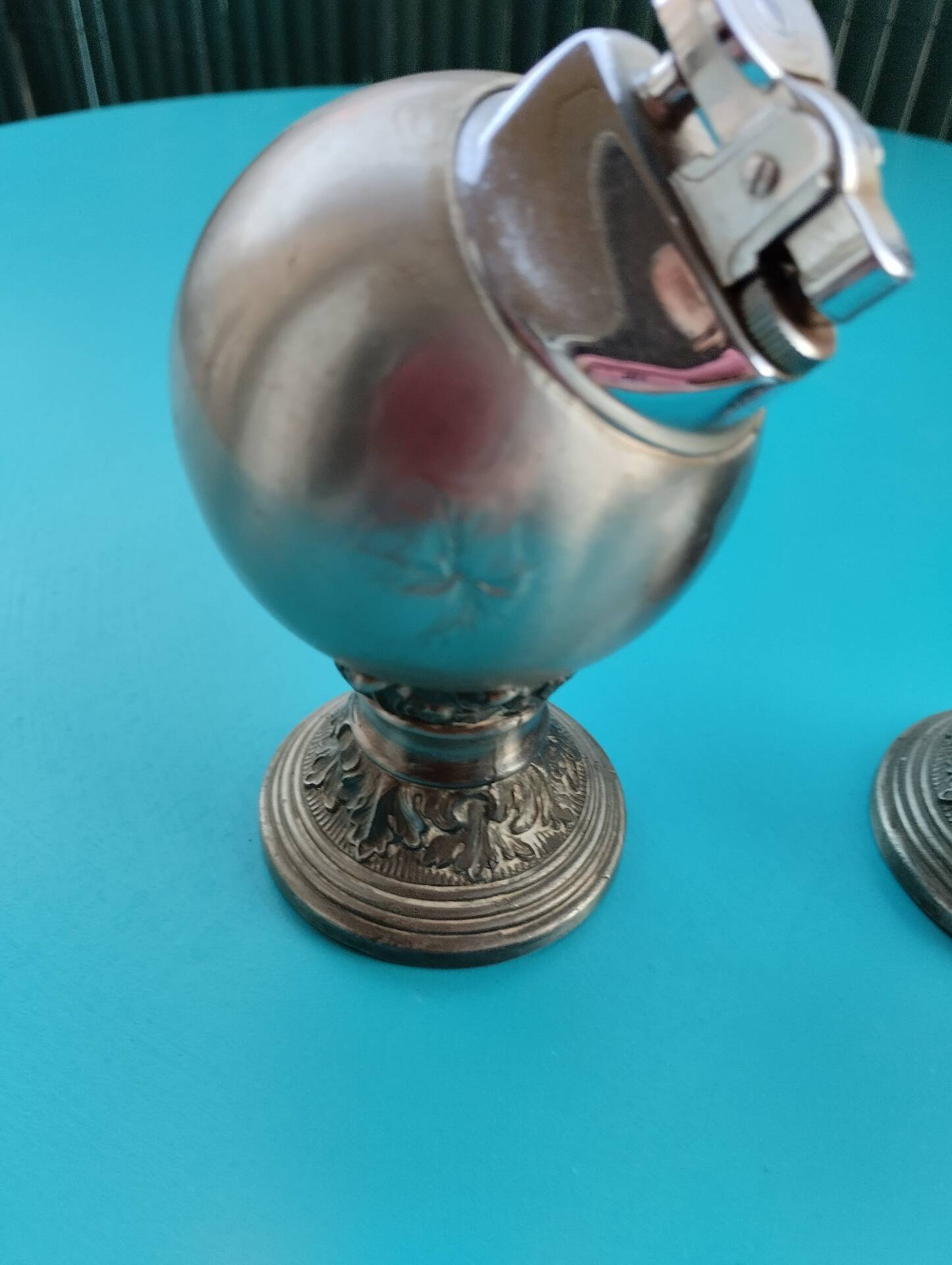 Pair of table lighters