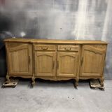 Oak buffet with marquetry