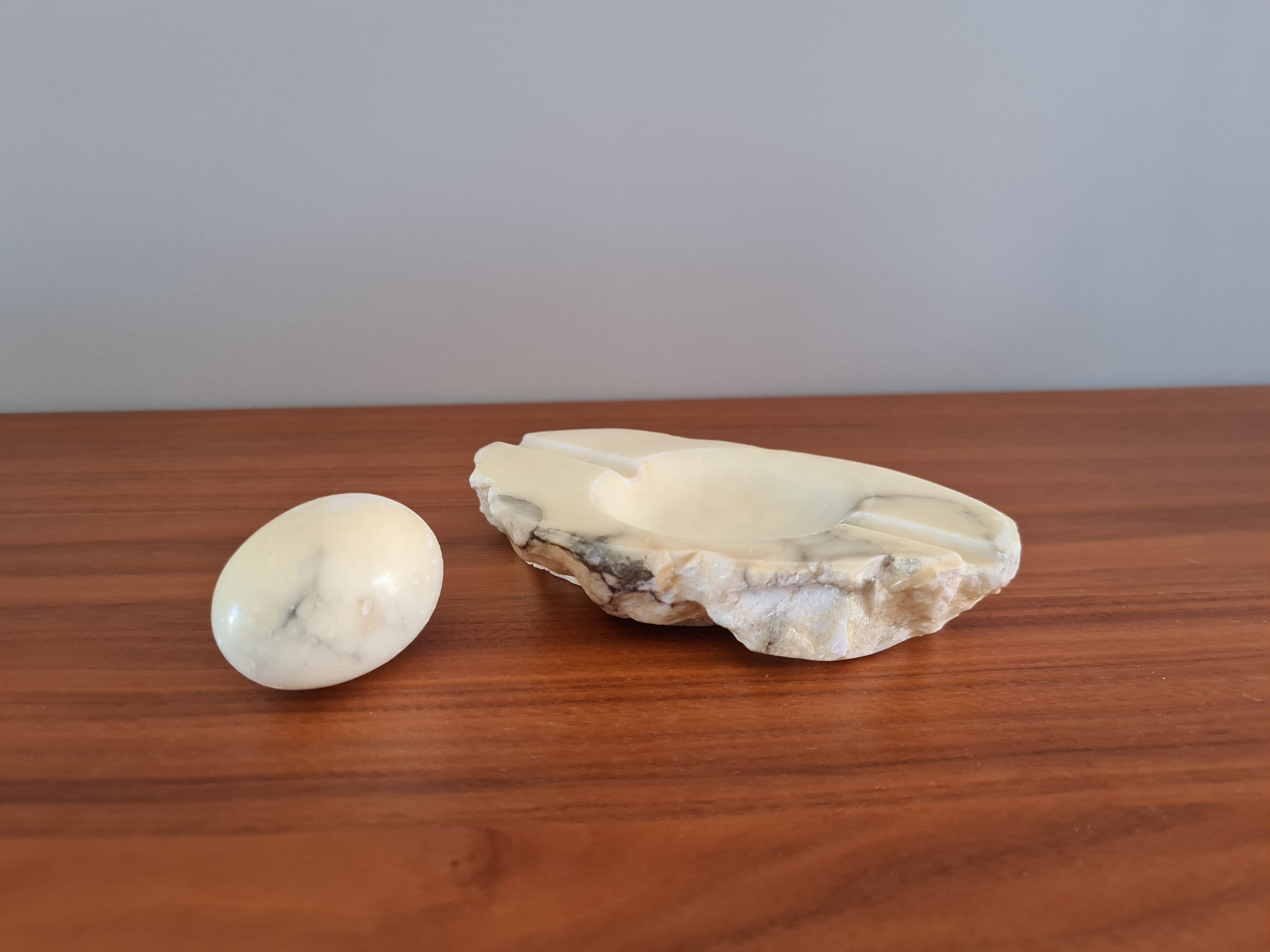 Ashtray in alabaster 1950