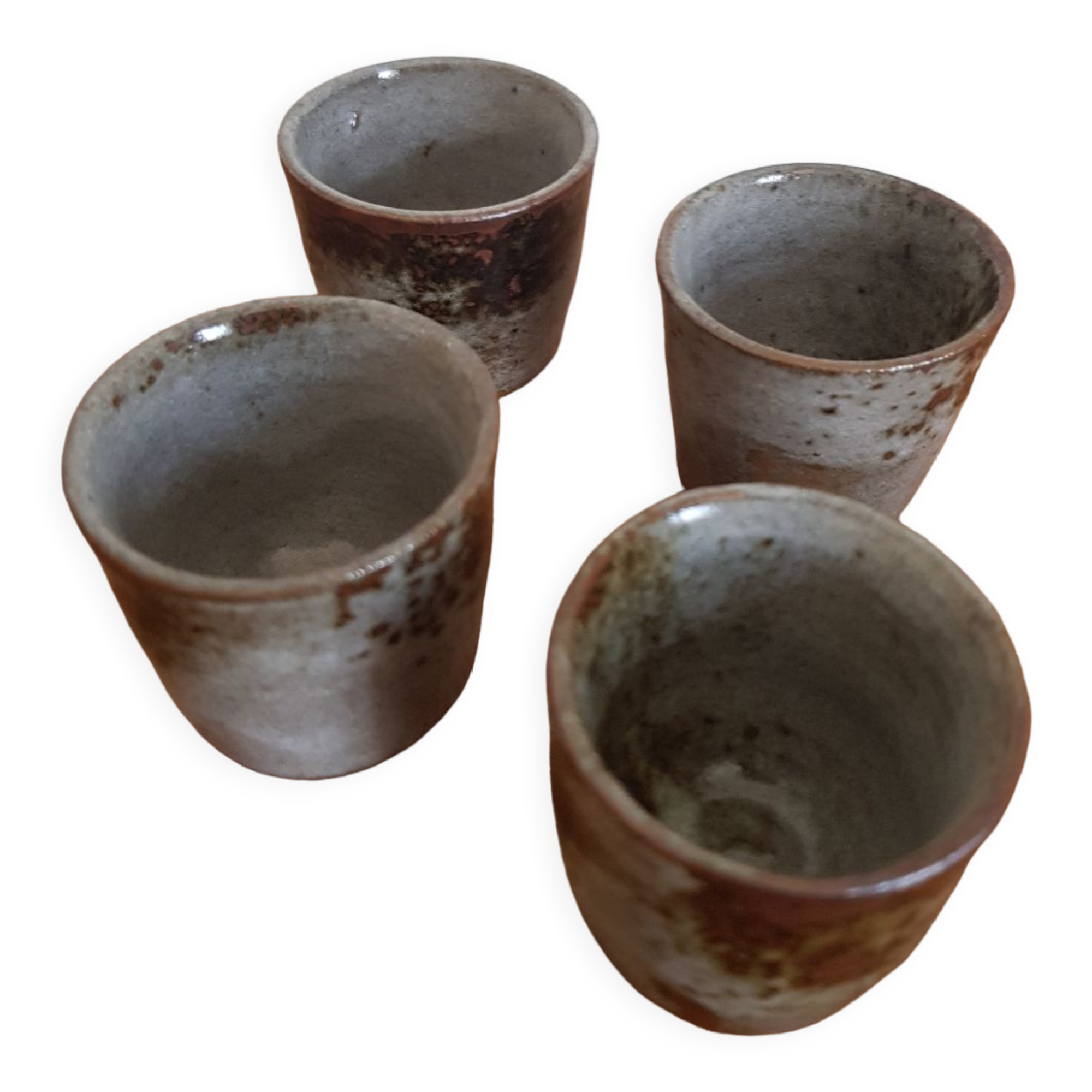 Set of 4 ceramic shells