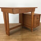 Asymmetric tripod office Reconstruction 1950s