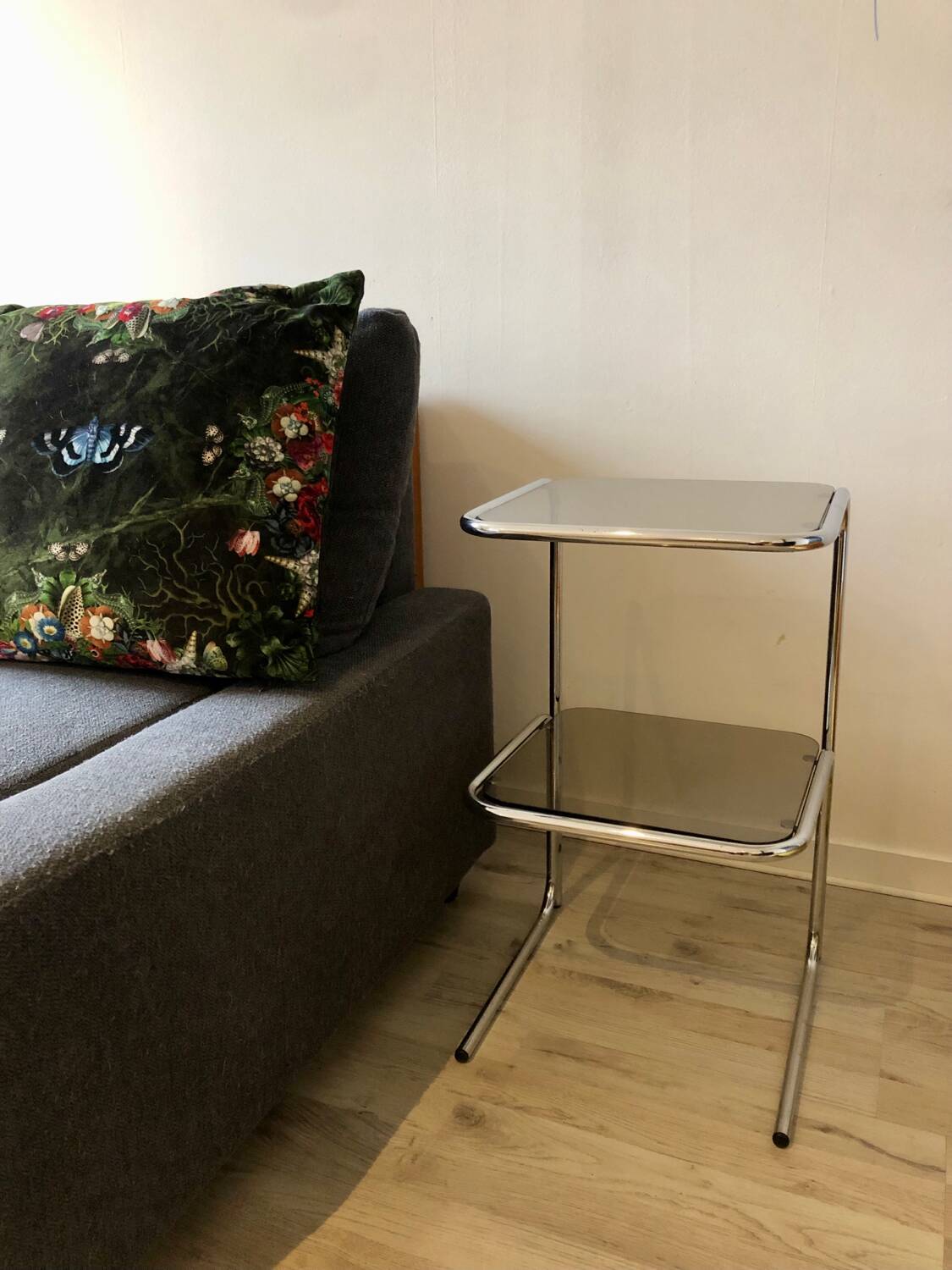 70's chrome pedestal side table