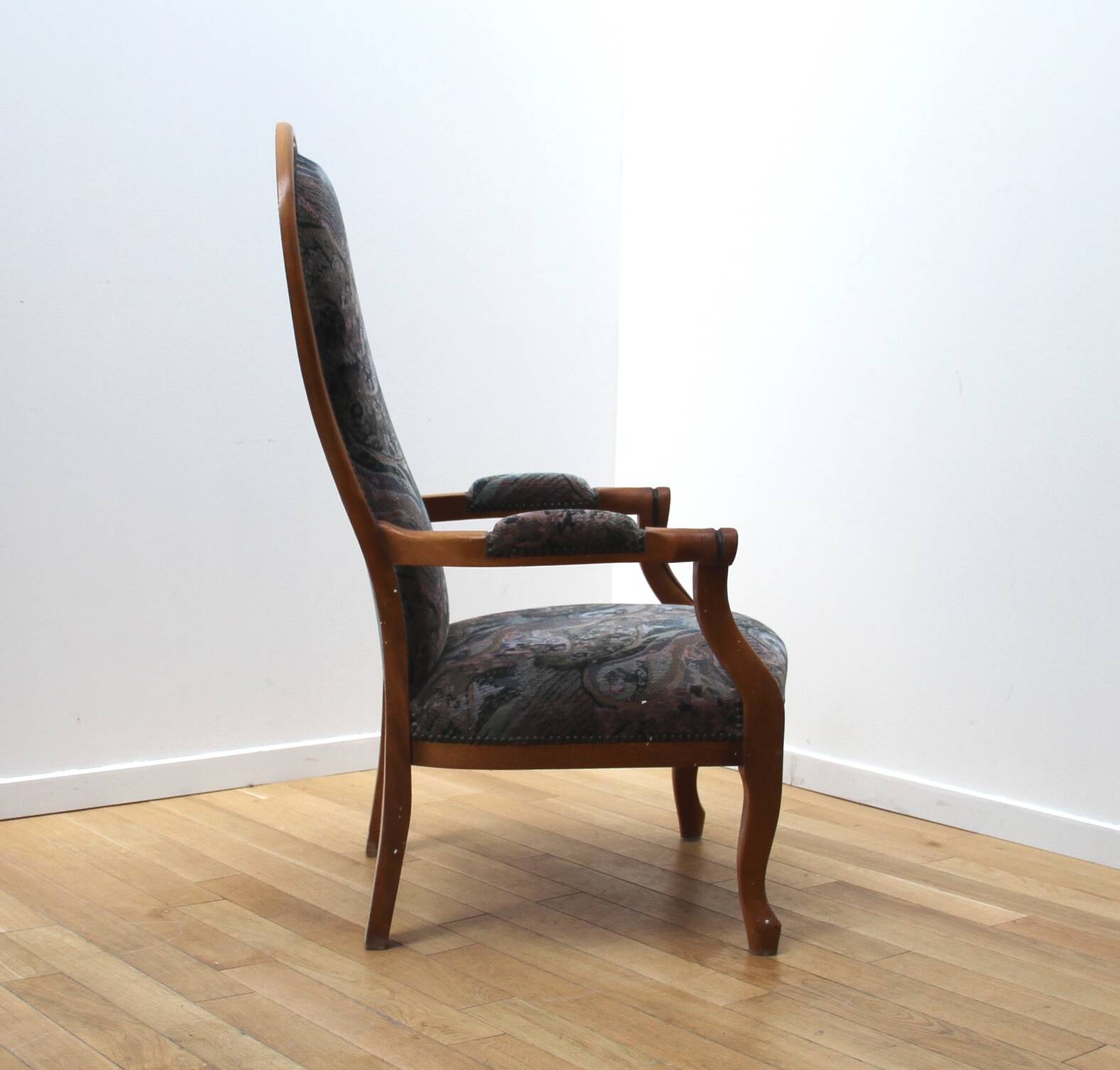 Vintage Voltaire armchair