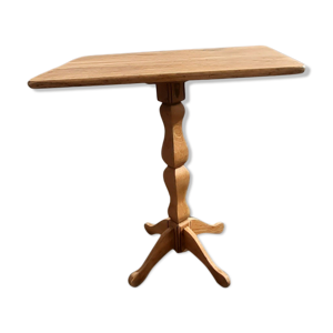 Table guéridon pied