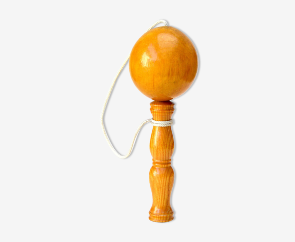 Bilboquet en bois