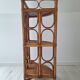 Etagère d'angle en rotin