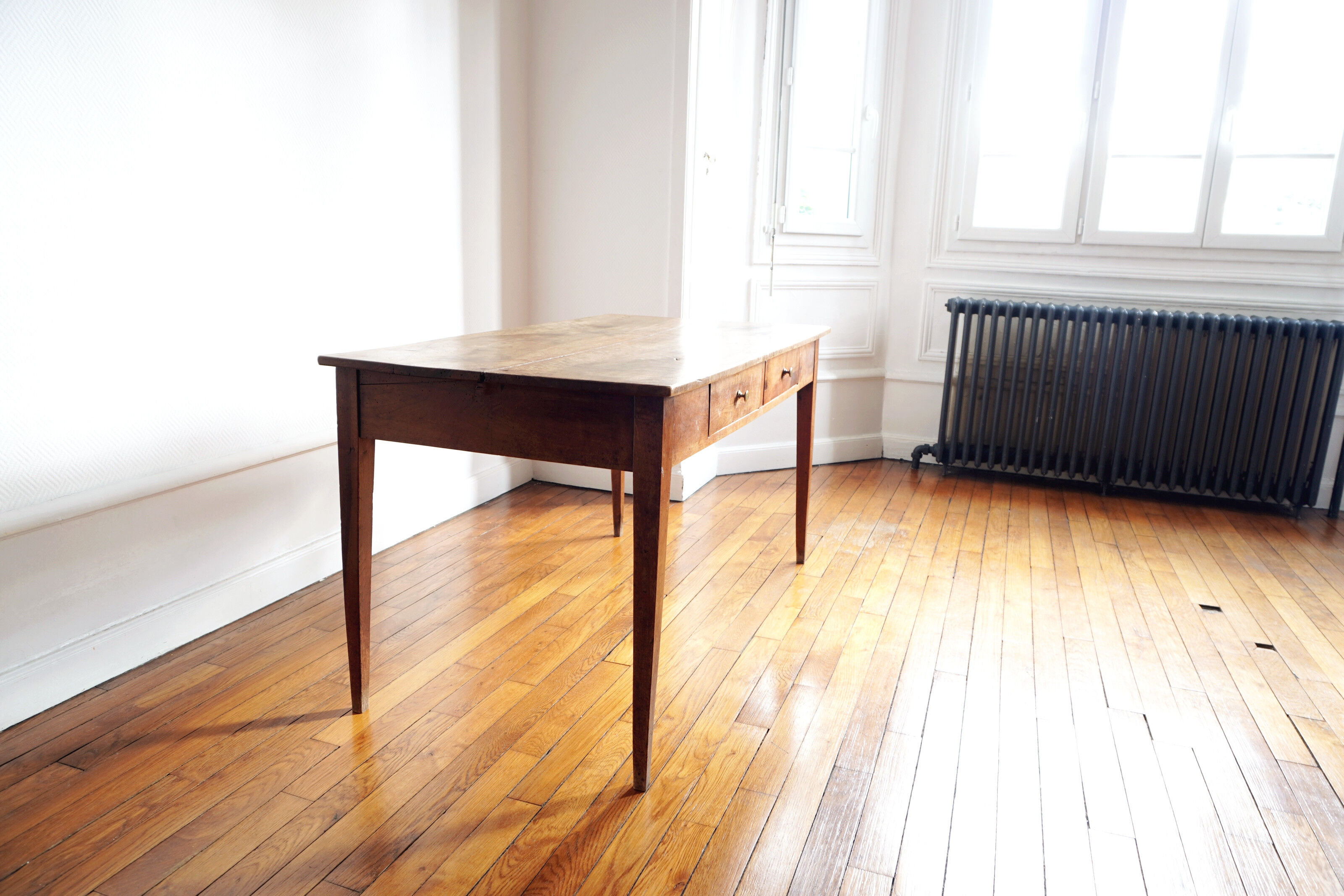 Farm table 2 drawers