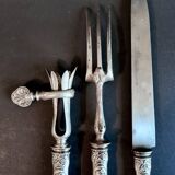 Nécessaire à gigot en métal argenté de style Rocaille