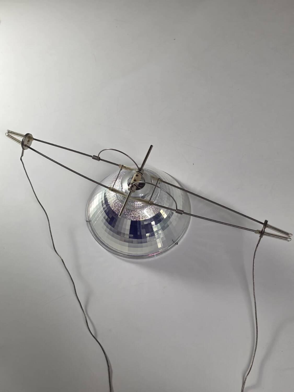 Suspension Llo Llu – Ingo Maurer – Poetic light design