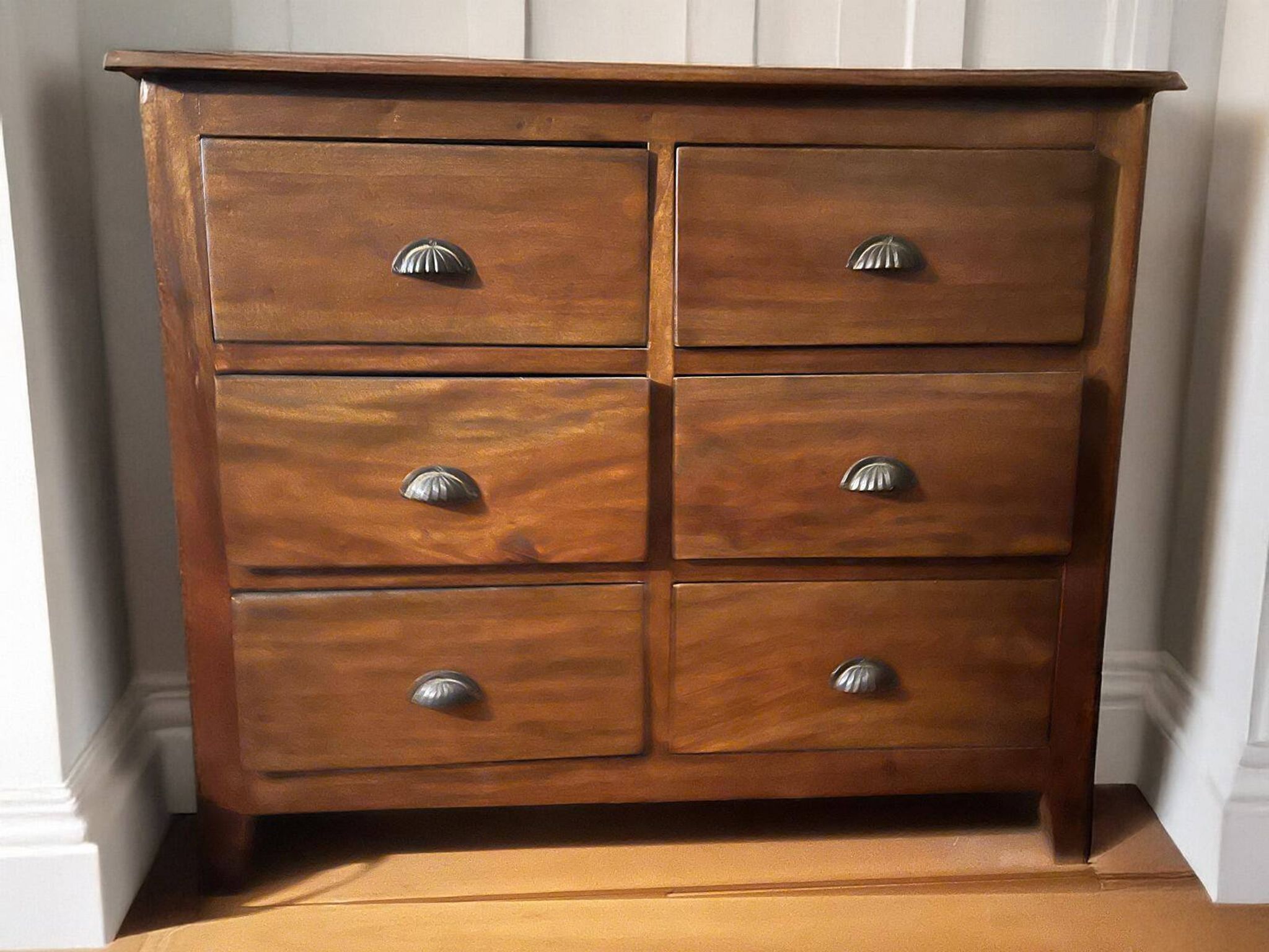 Commode 6 tiroirs en bois exotique
