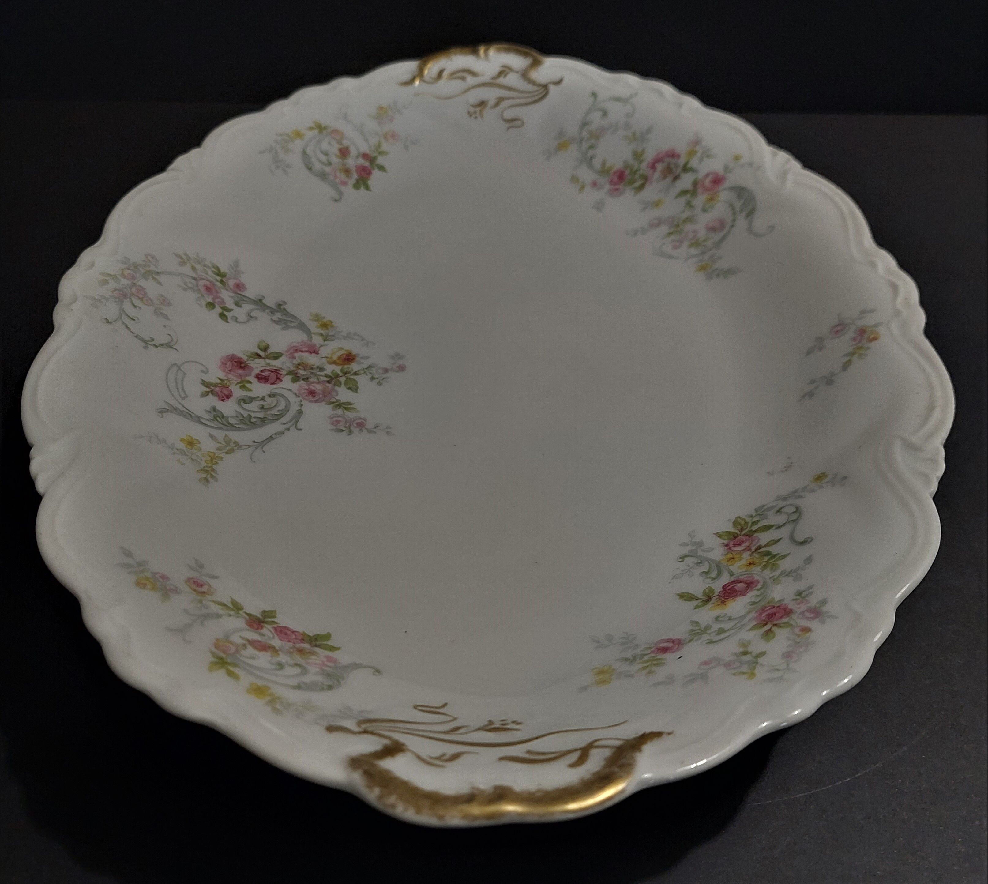 Oval serving dish in porcelain floral decoration Charles Arhenfeldt Limoges