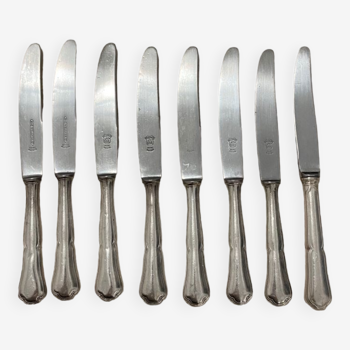 Set of 8 cheese knives in silver metal