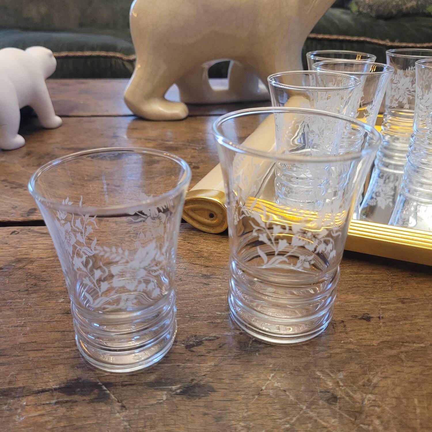 Set of 12 engraved glasses – 50s-60s