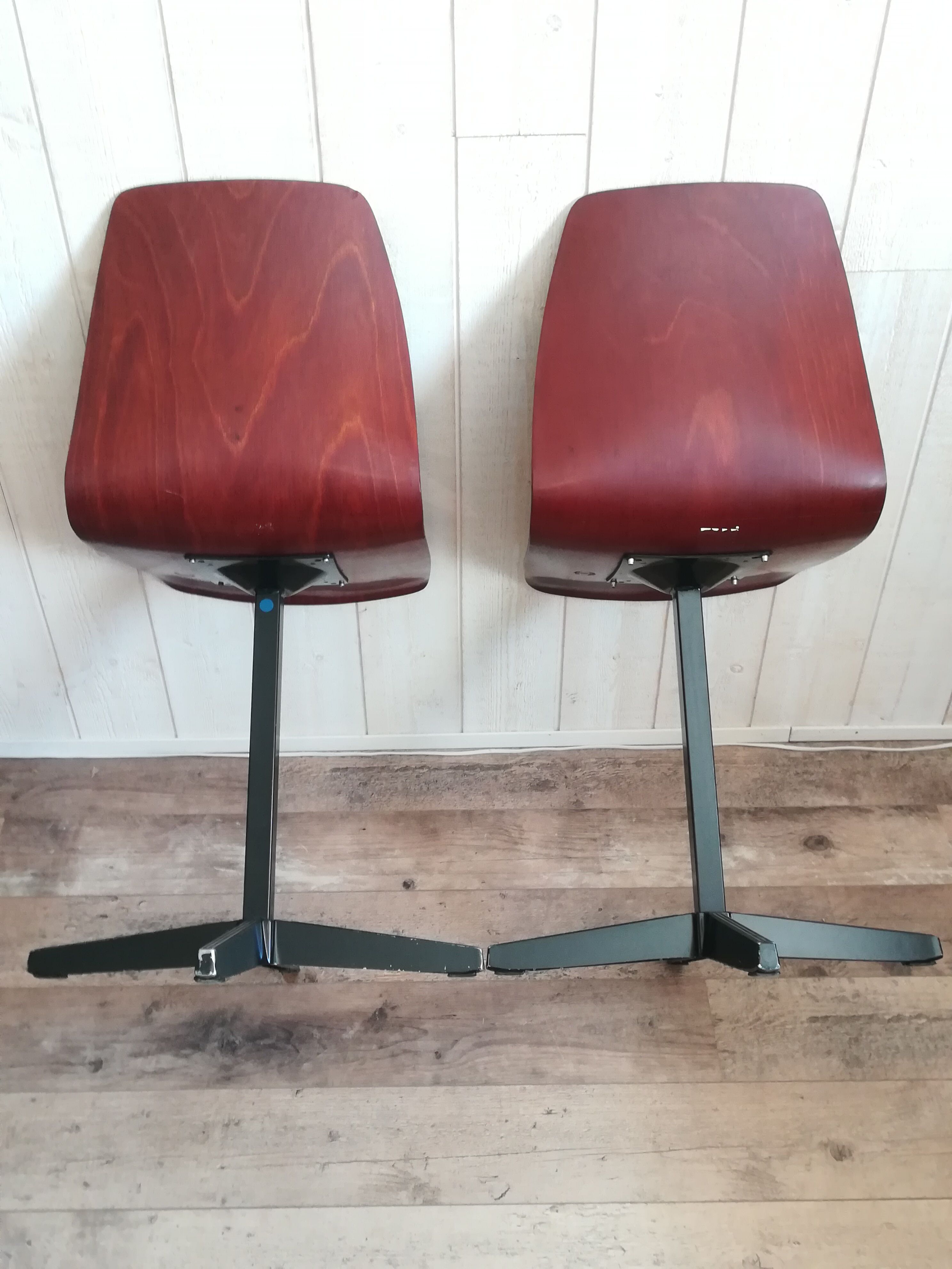 Pair of Pagholz chairs