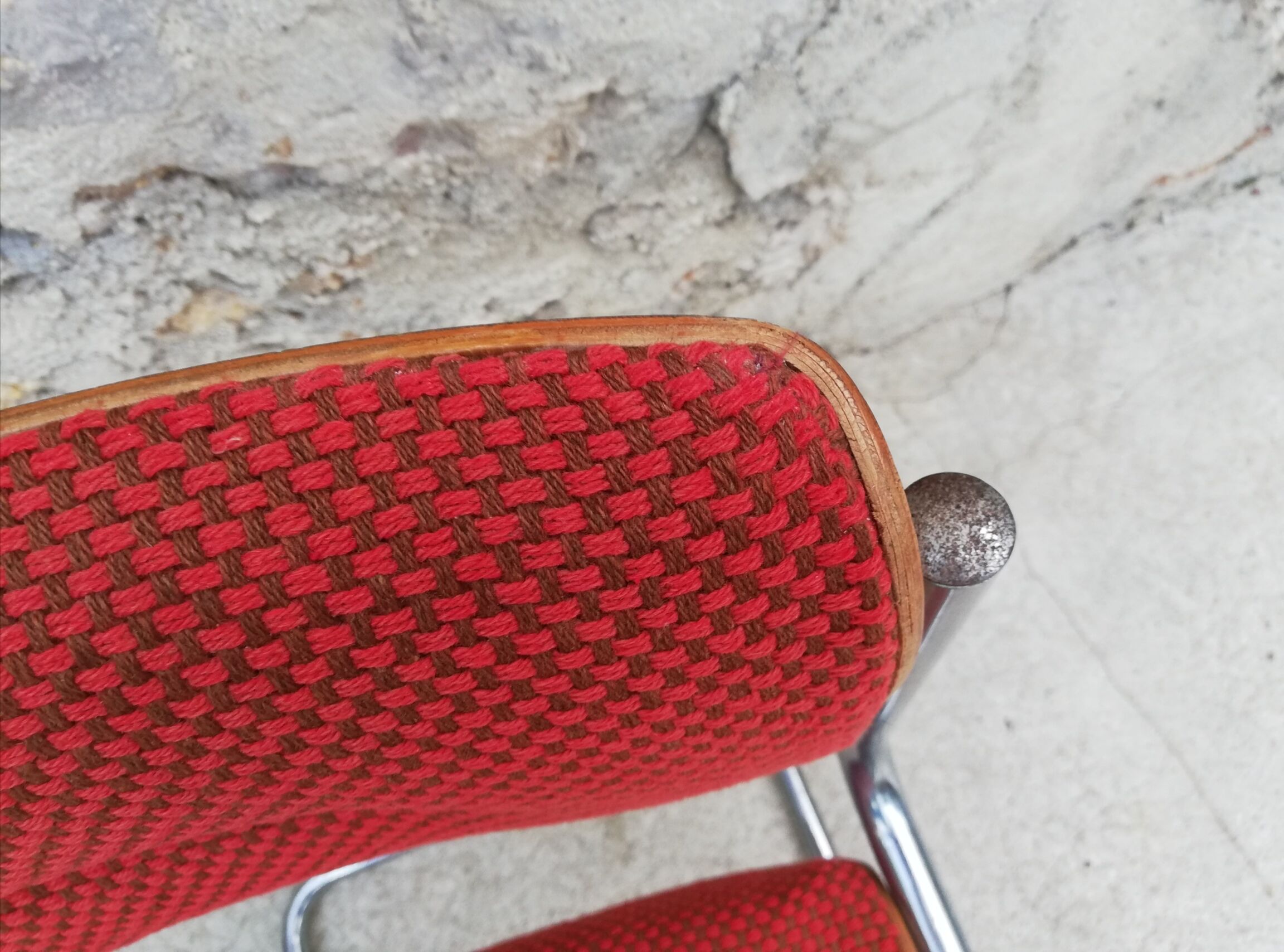 Red chair cantilever chrome tubes