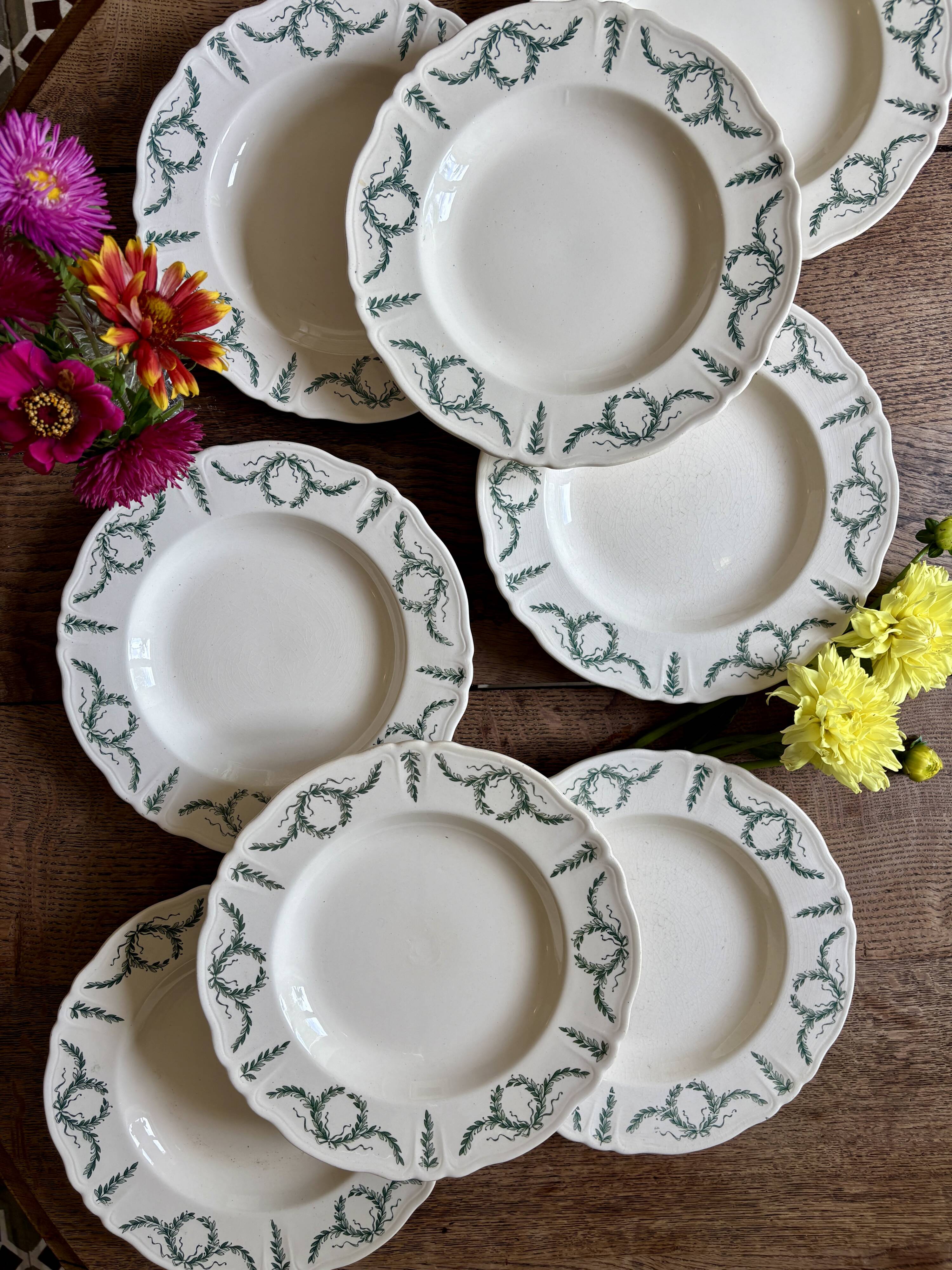 Set of 8 antique deep plates in ironstone, Villey de Longch.