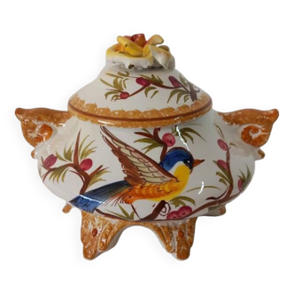 Bassano slip soup tureen