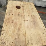 Farm table