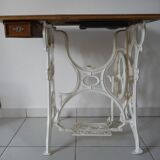 Ancienne table de machine à coudre Singer