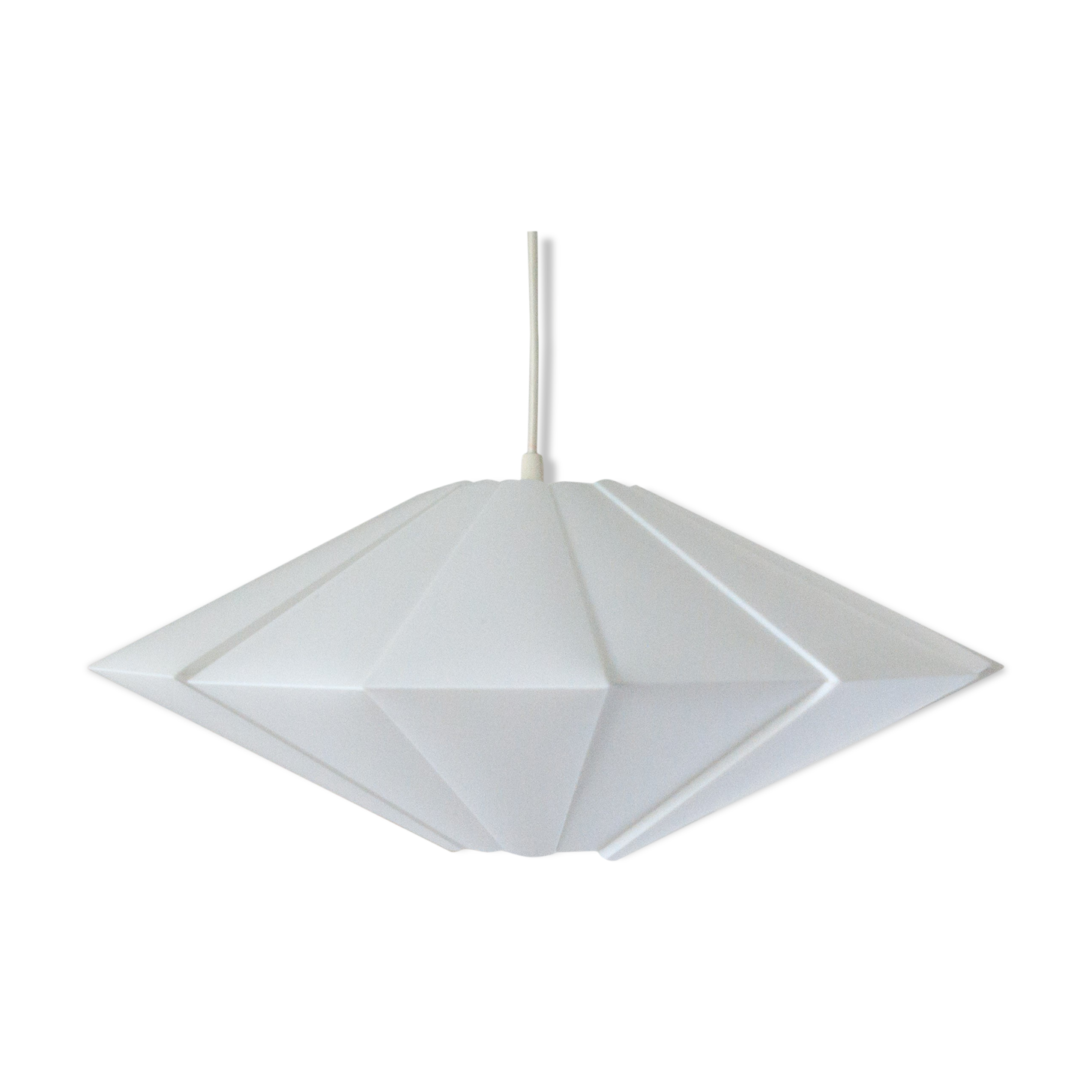 White faceted hanging lamp