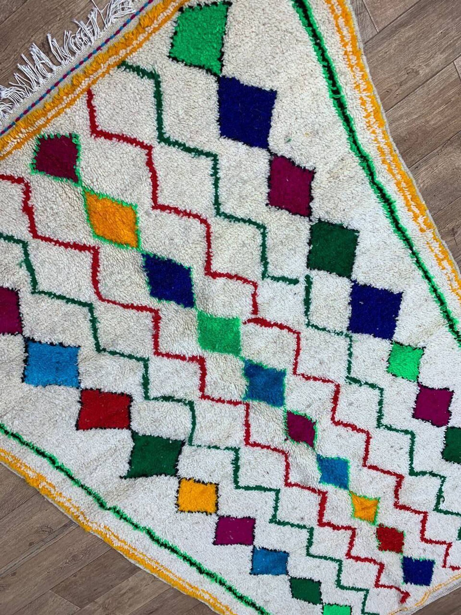 Tapis berbère marocain artisanal fait main 254 X 152 CM