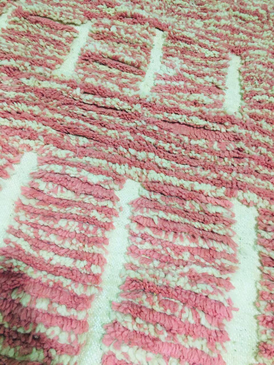 Handmade Moroccan rug 200cm x 200cm