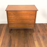 Chest of drawers with compass feet and gold handles