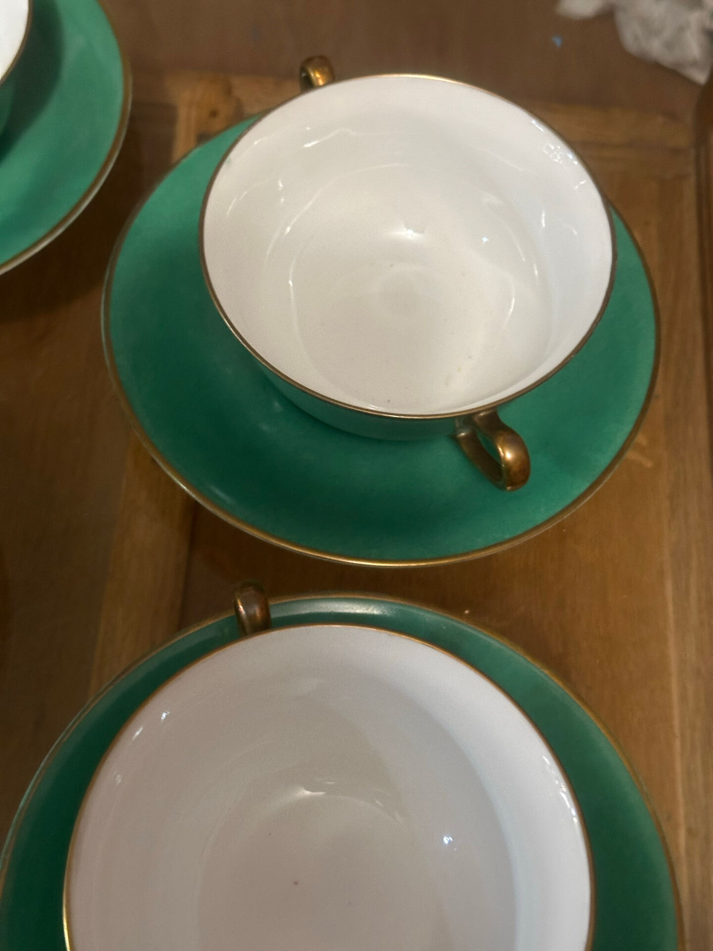 Service Art Déco de 6 tasses à double anses en porcelaine de Limoges
