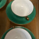 Service Art Déco de 6 tasses à double anses en porcelaine de Limoges