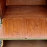 Enfilade of the 50s in oak and mahogany feet compass