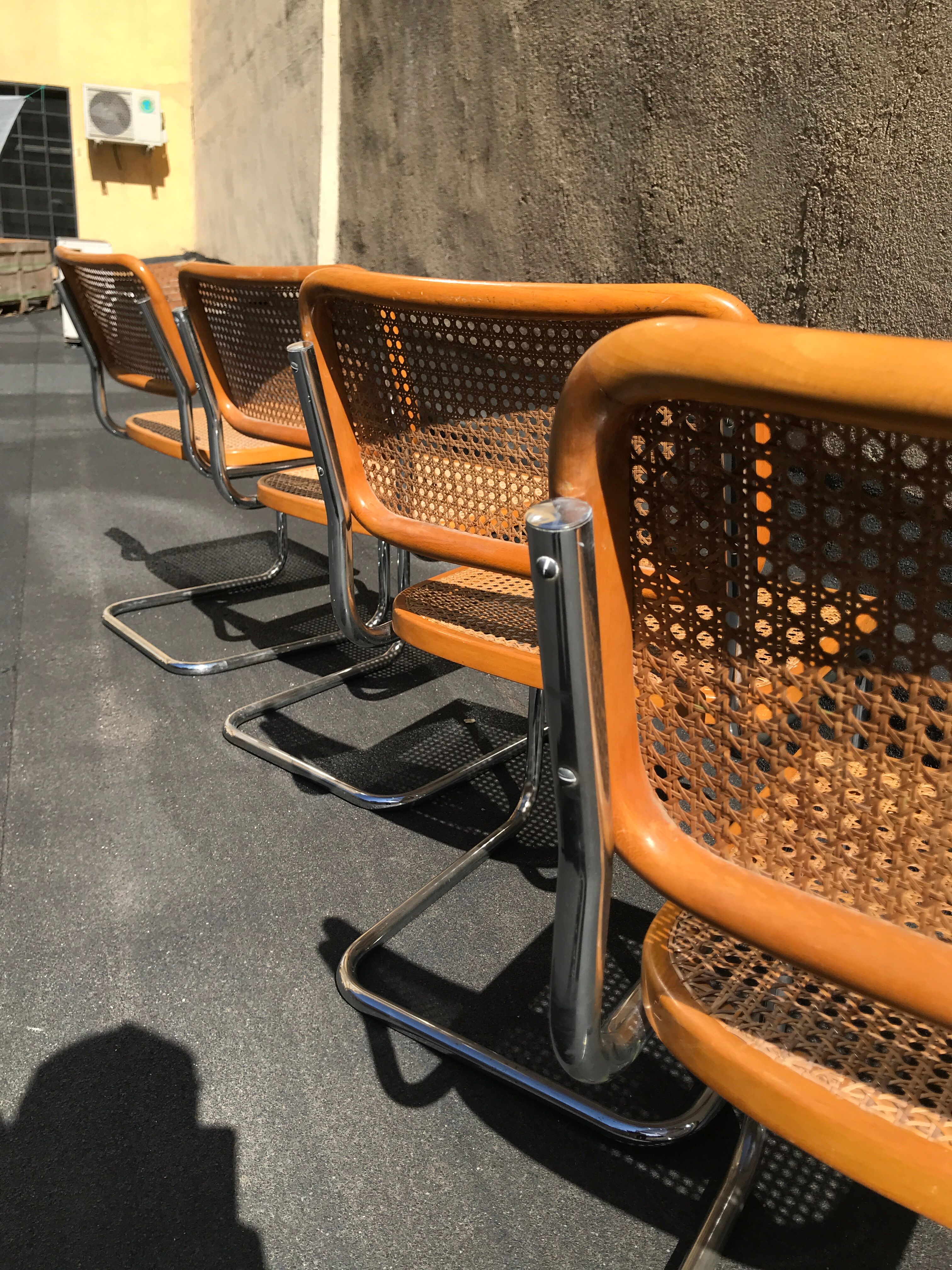 4 chaises Cesca B32 Marcel Breuer