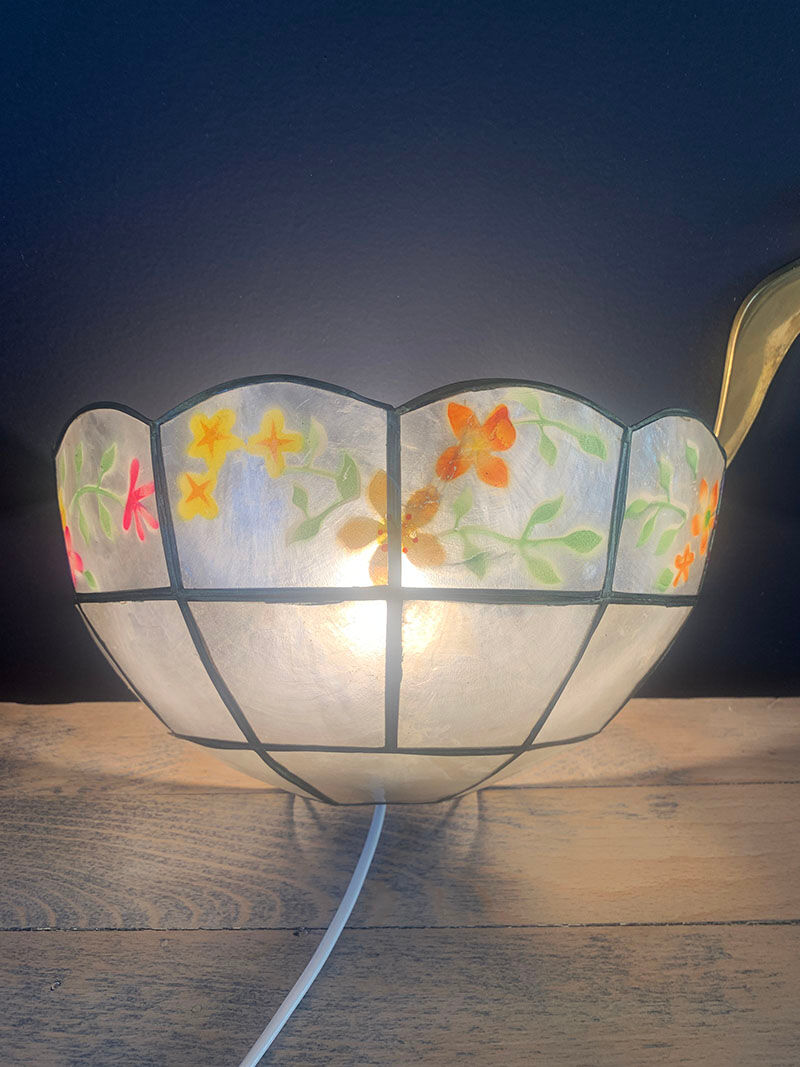 Mother-of-pearl and brass wall lamp