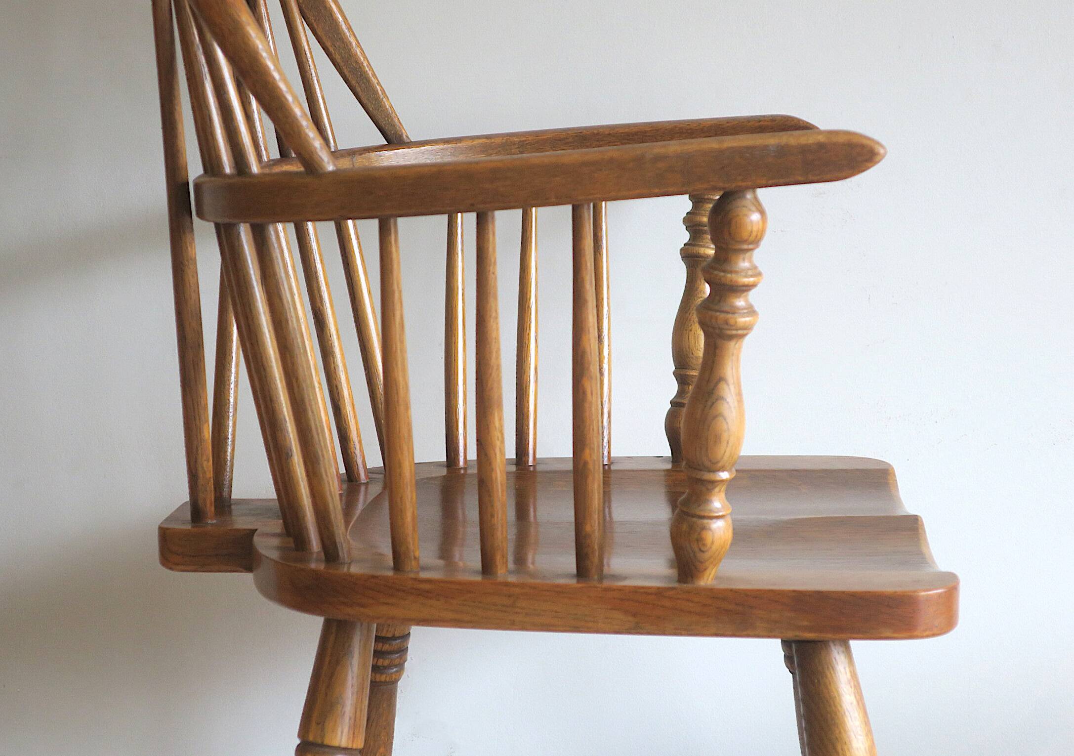 Mid century solid oak lyre-back Windsor chair, 1960s-70s