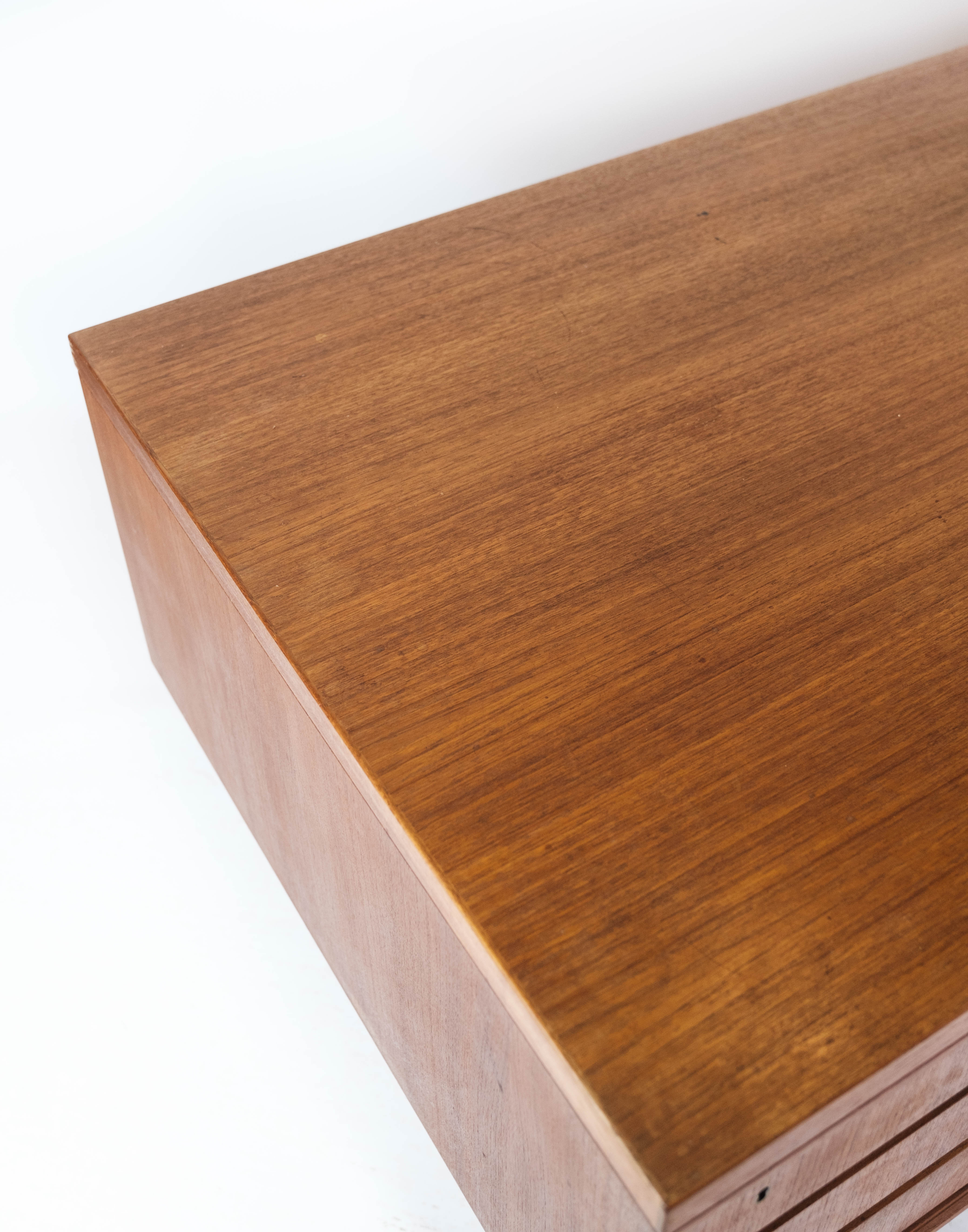 Desk in teak designed by Omann Junior from the 1960s