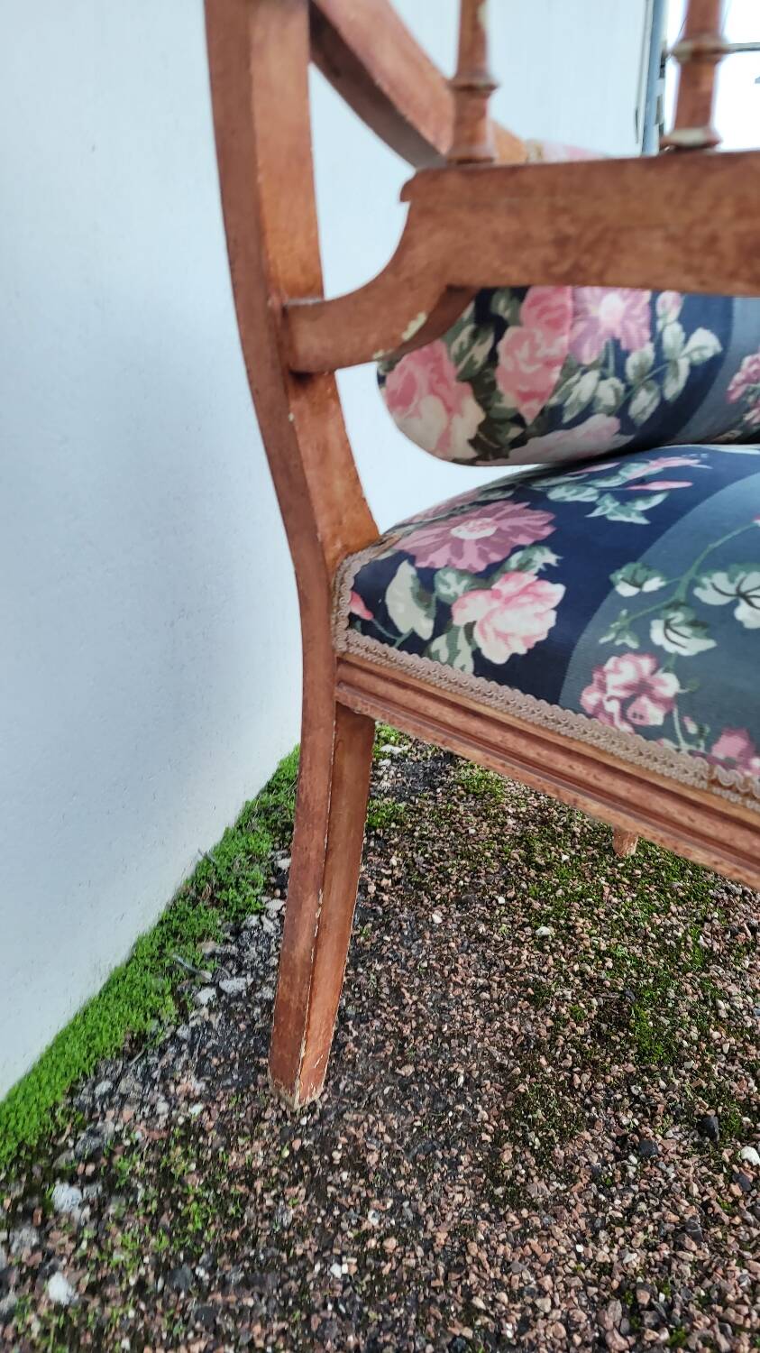 Antique Louis Xvi style armchair 1900s Fleuris fabrics