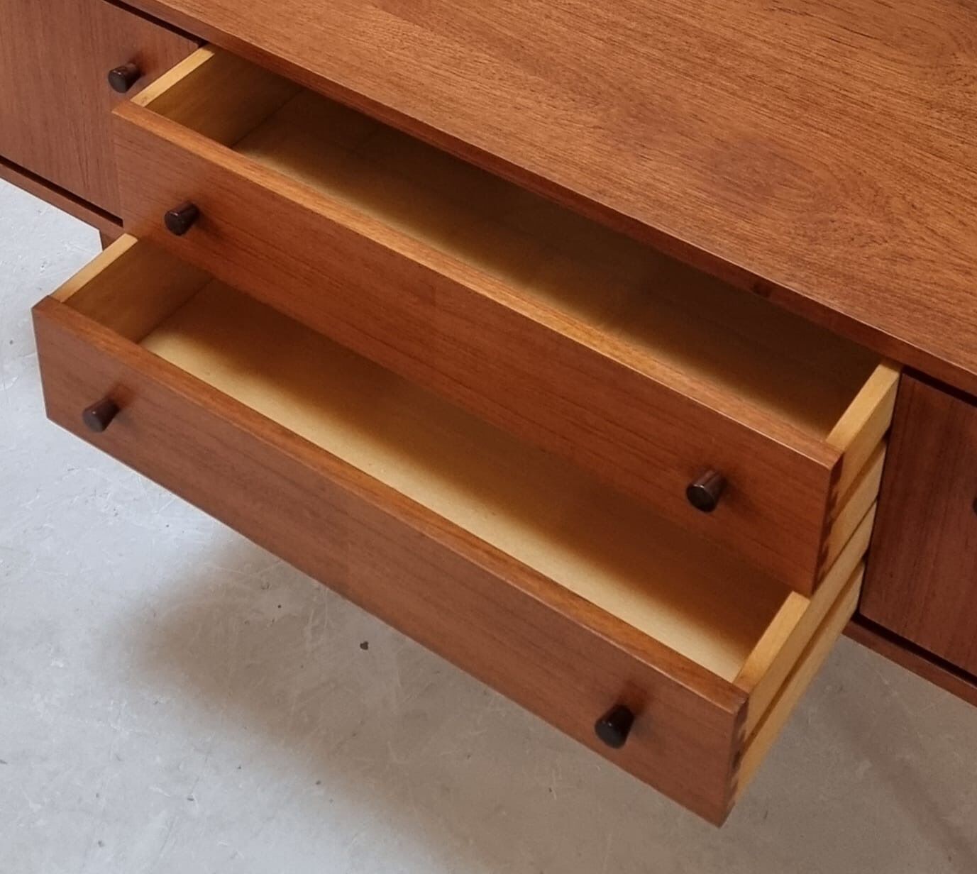 Mid-century buffet