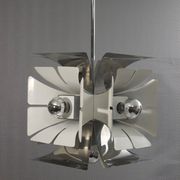 Impressive Space Age chandelier with 5 lights, chrome metal, Italy 1970s.