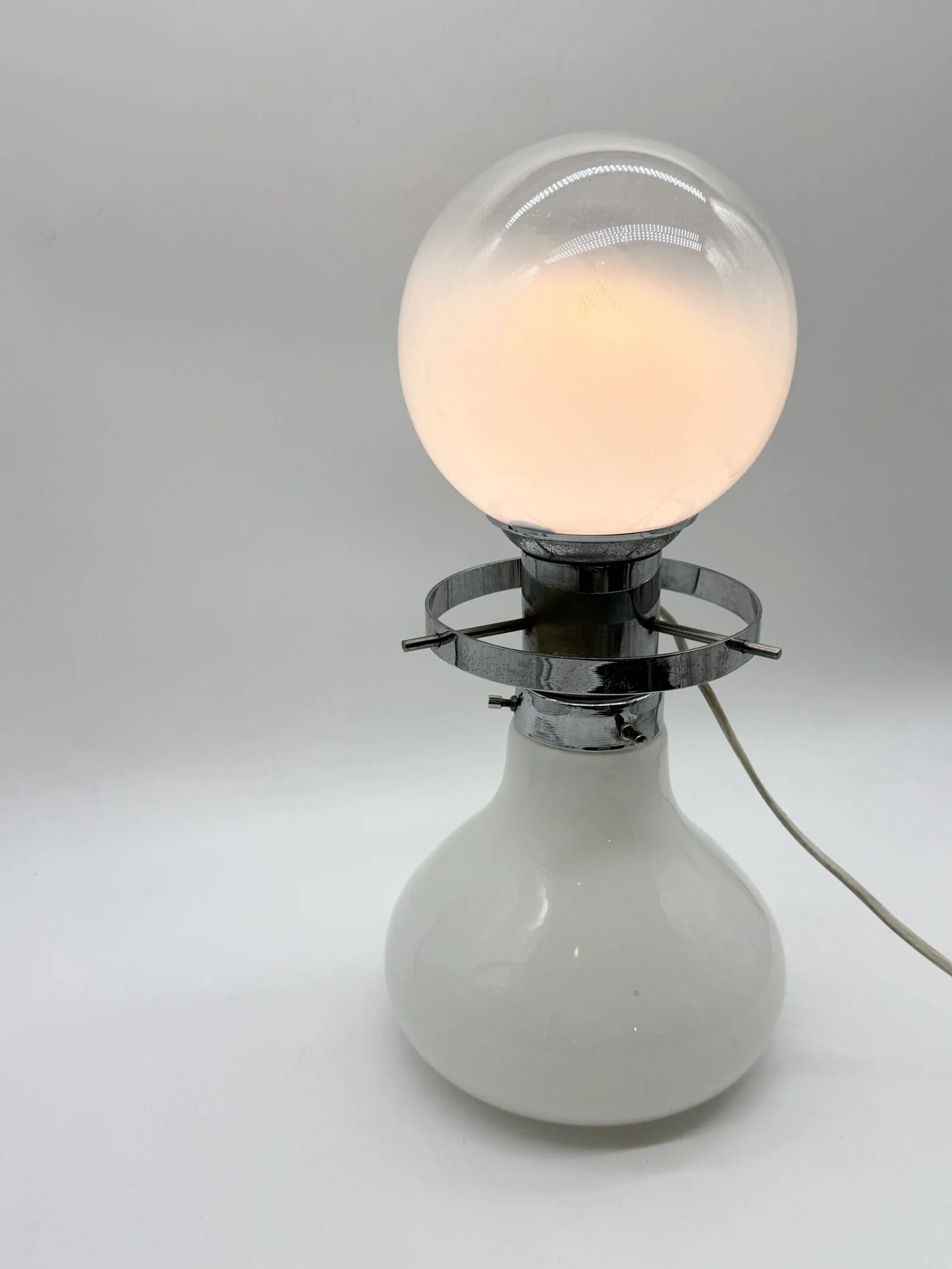 "Space Age" chrome table lamp, Italy 1970s