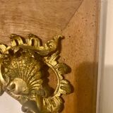 Cadre de miroir ou de tableau en stuc doré