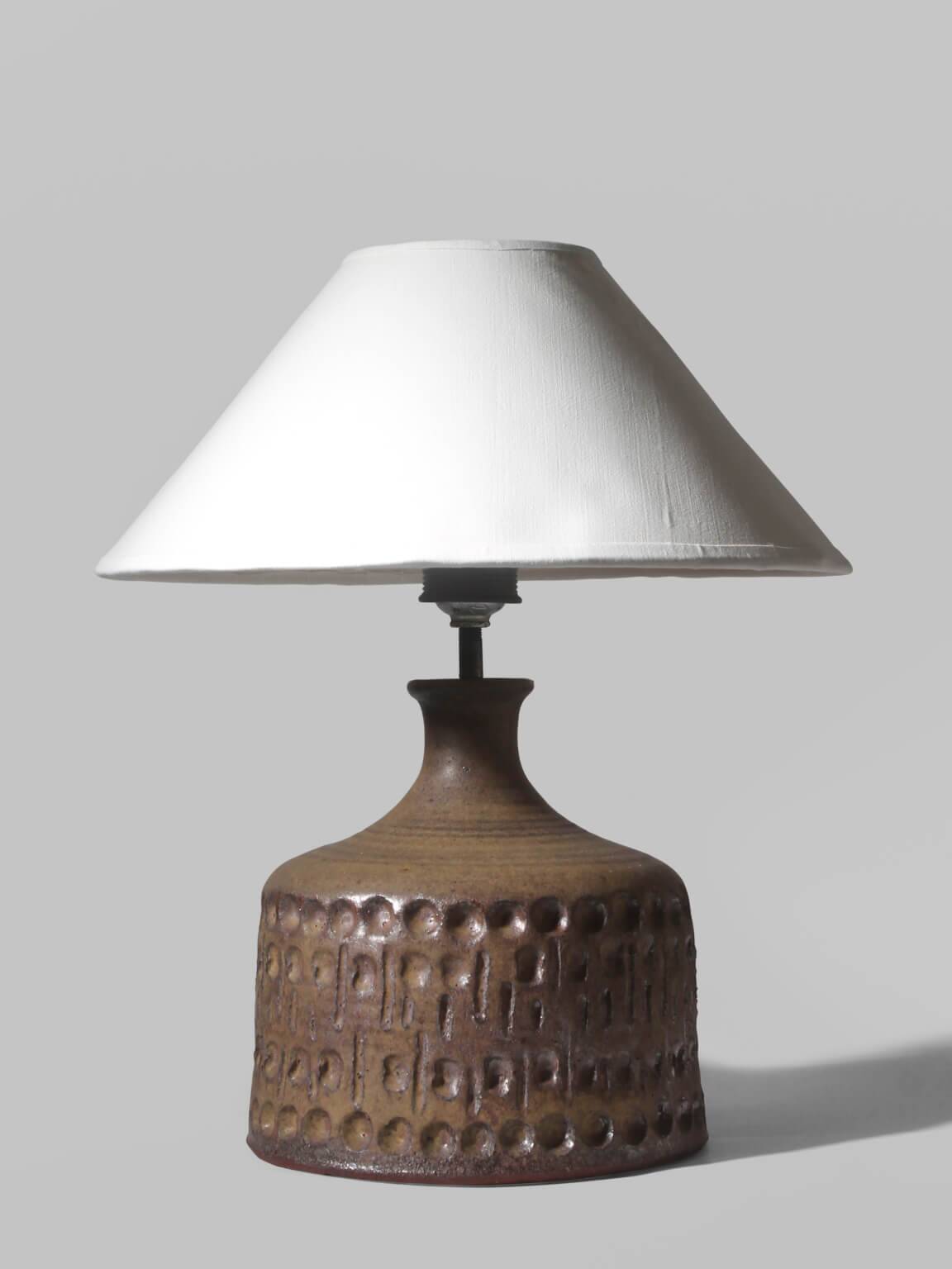 Ethnic Relief Ceramic White Shade Table Lamp, 1960s