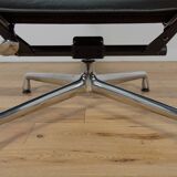 Eames Alu Group EA124 & EA125 Lounge Chair & Ottoman by Charles & Ray Eames for Vitra, 1980s.