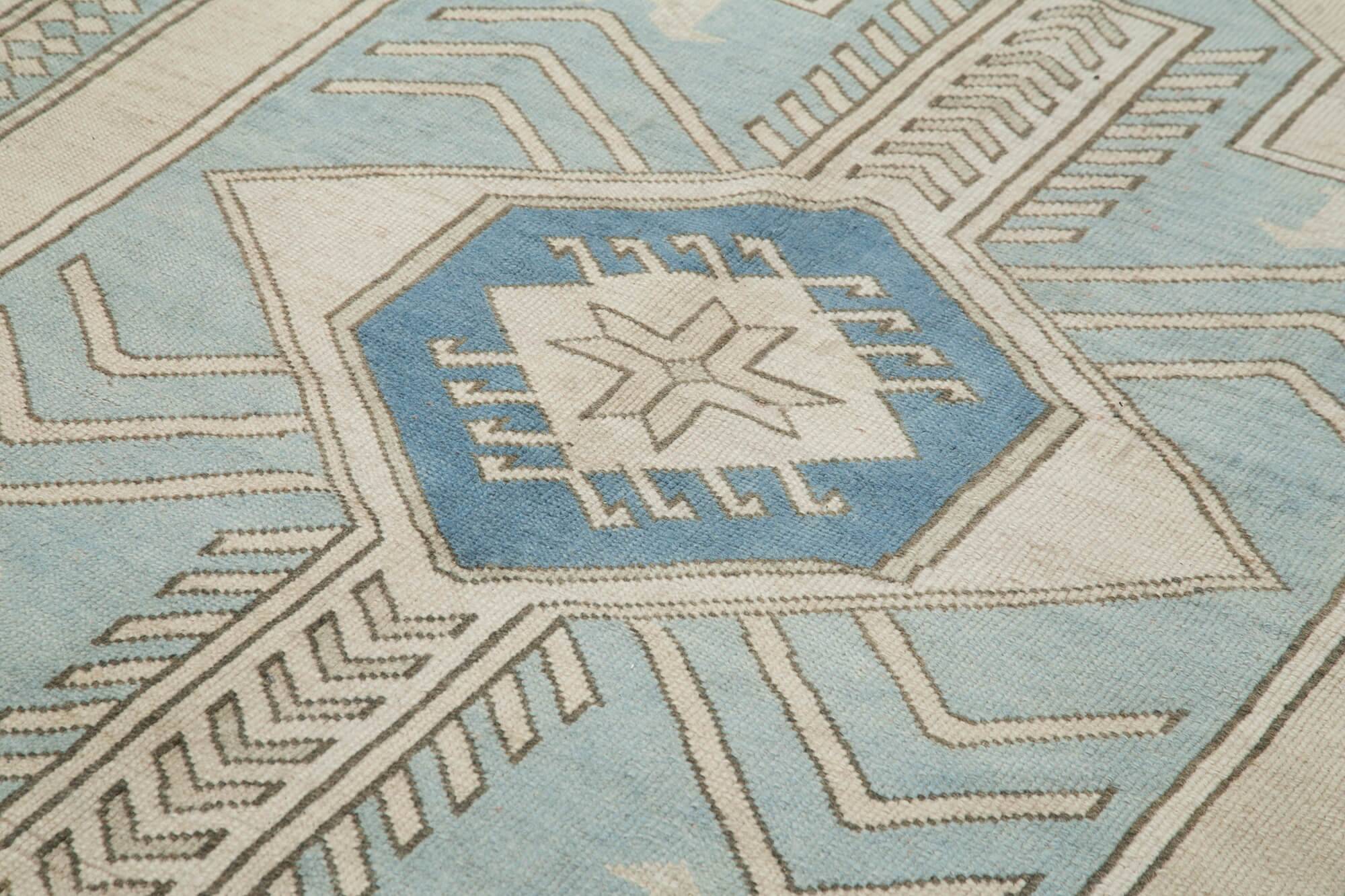 Turkish Vintage Anatolian Rug 220 cm x 315 cm