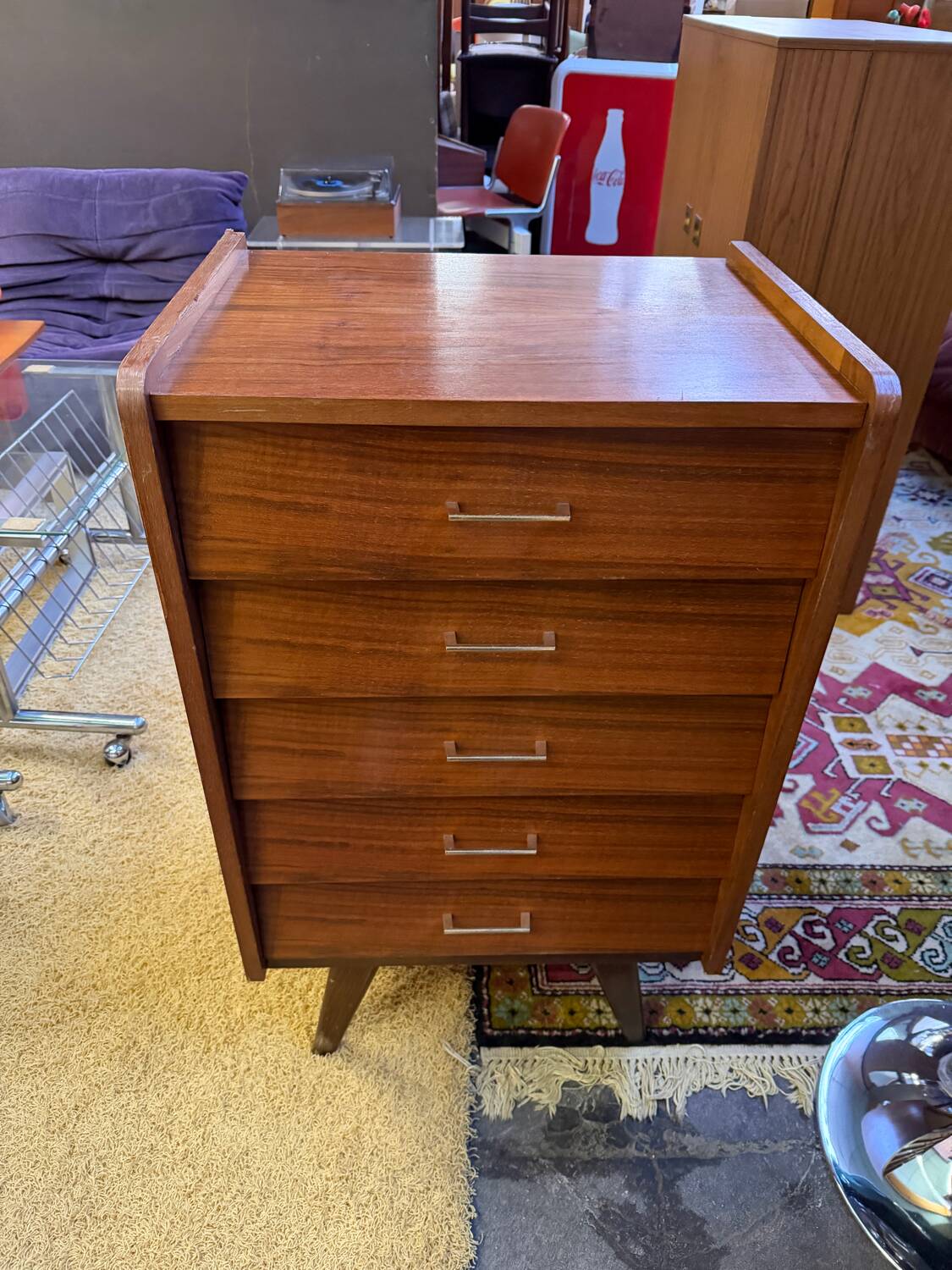 Chest of drawers with 5 drawers from the 1950s
