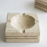 Smoking service in travertine