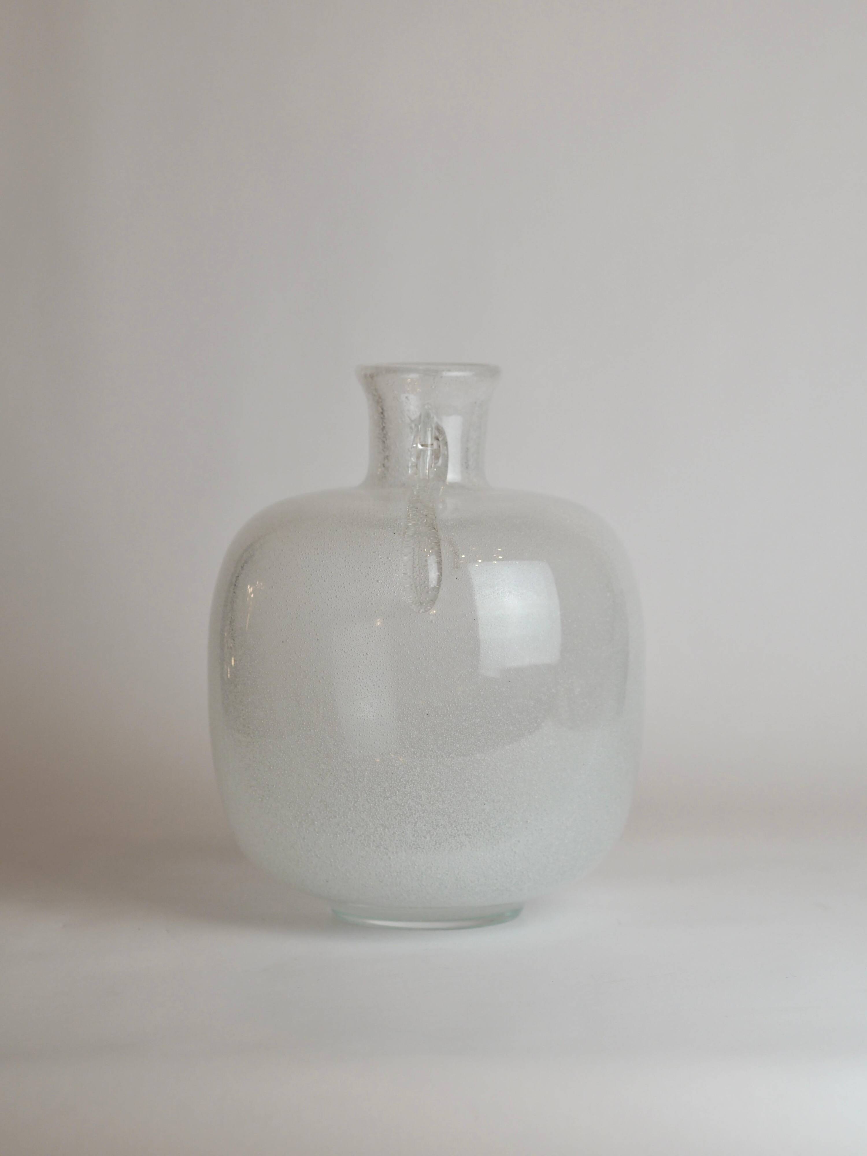 Murano glass vase "Pulegoso" in the shape of an amphora, with scroll handles, signed Seguso Vetri d'Arte.