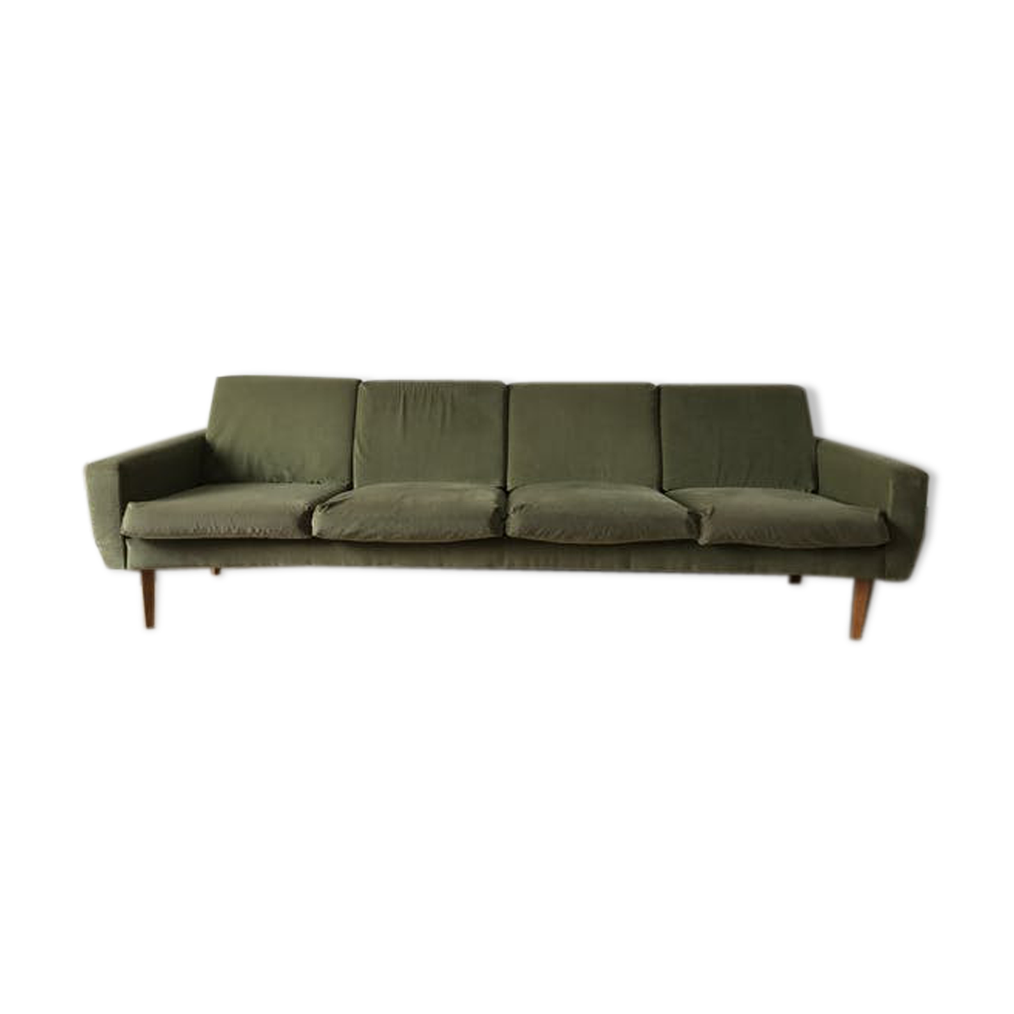4-seater vintage sofa