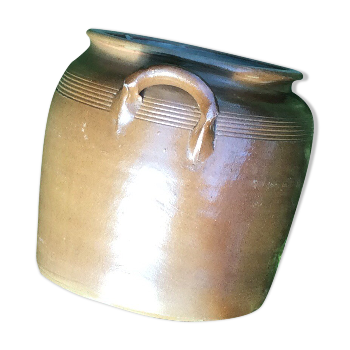 Old grease pot, candied sandstone