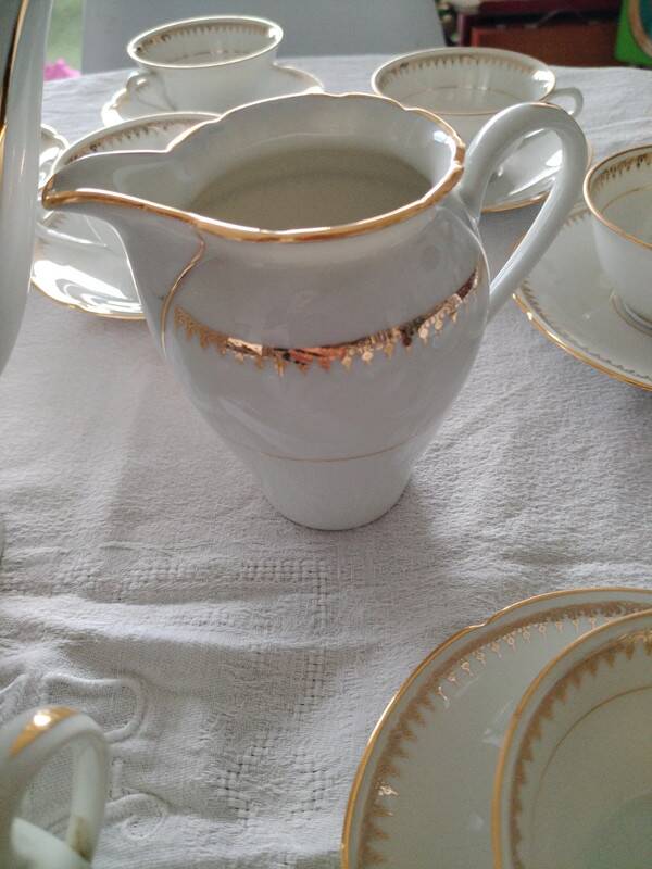 Larcheveque tea set