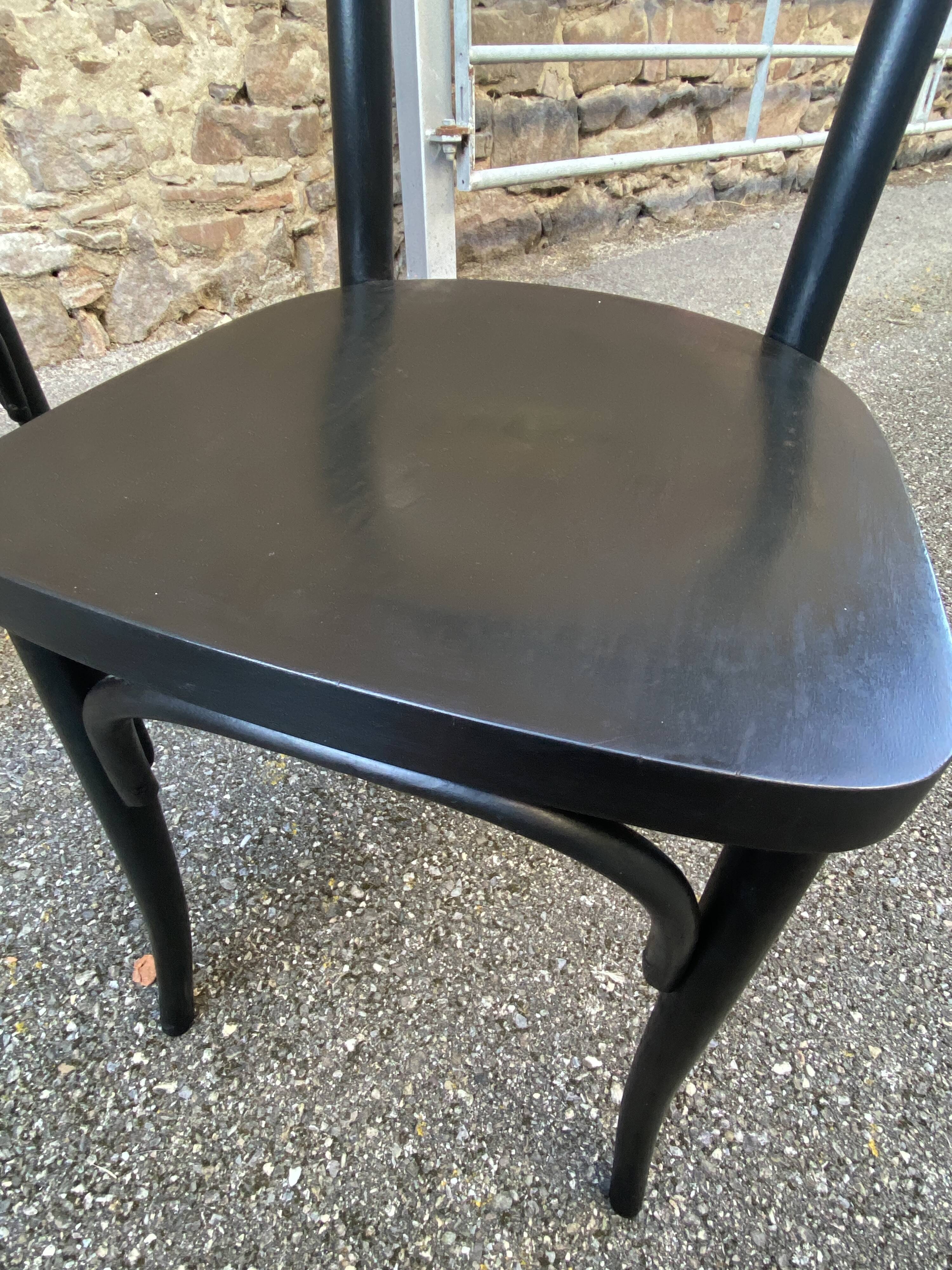 4 French chairs, Café brasserie model, curved wood from the 1970s